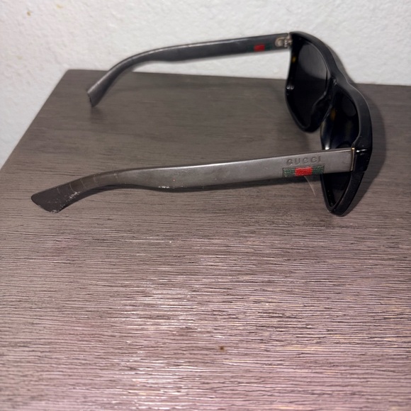 Gucci Sunglasses - Picture 5 of 14
